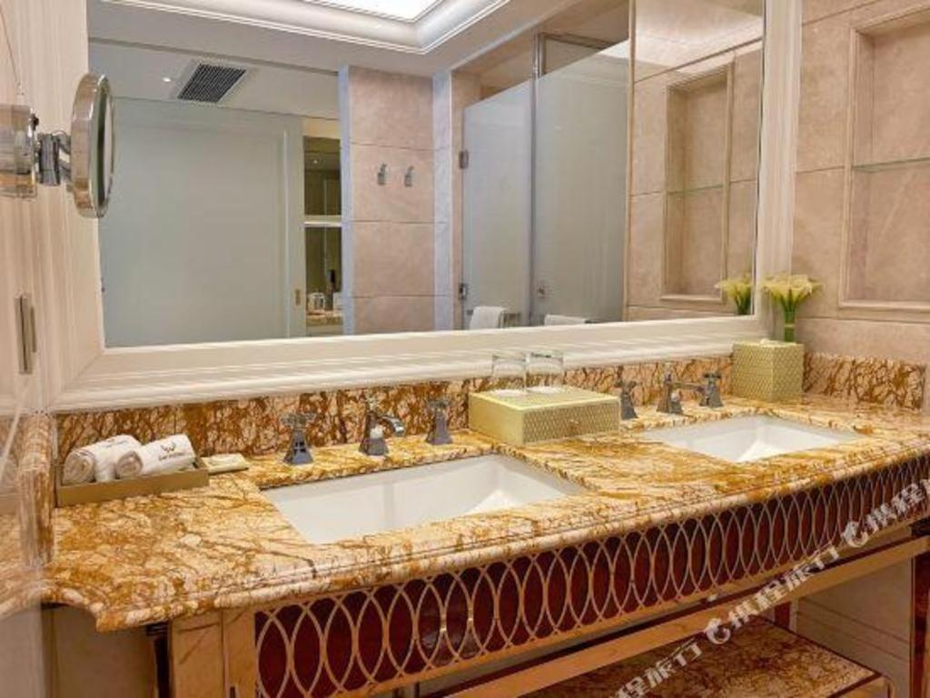 Lake Piedmont International Hotel Guangzhou Luaran gambar