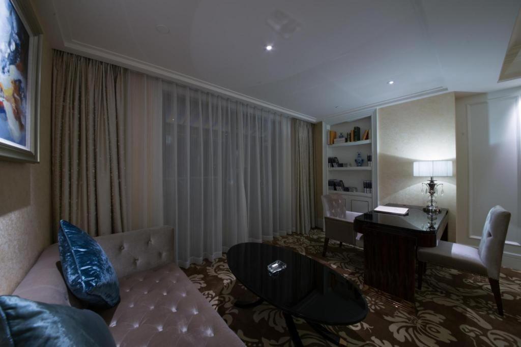 Lake Piedmont International Hotel Guangzhou Luaran gambar