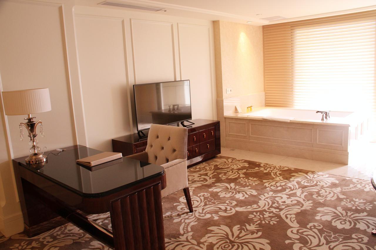 Lake Piedmont International Hotel Guangzhou Luaran gambar